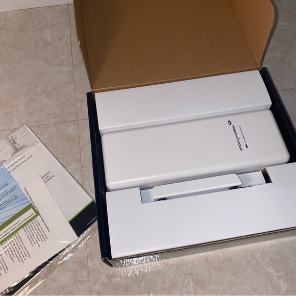 NEW Amped Wireless High Power Wireless-N 600mW Pro USB Adapter UA600EX - Picture 5 of 6